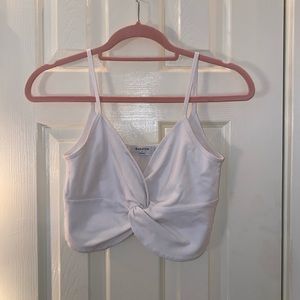 Aritiza BABATON Crop Top